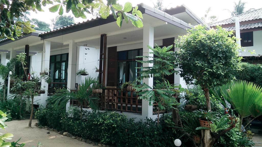 Benjamin'S Hut Hotel Srithanu Exterior foto