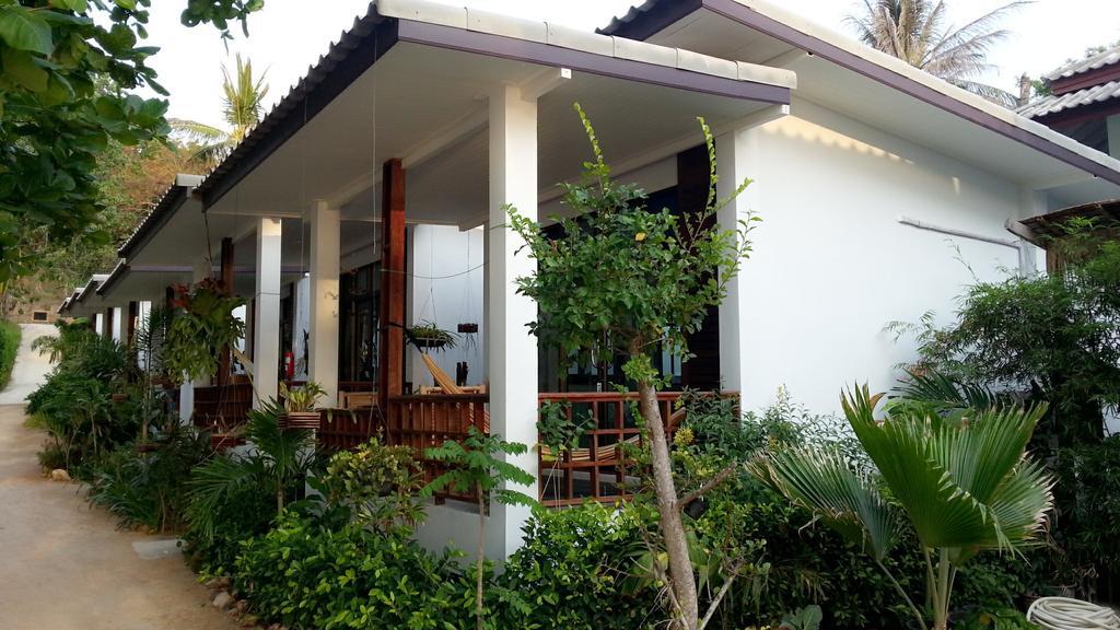 Benjamin'S Hut Hotel Srithanu Exterior foto